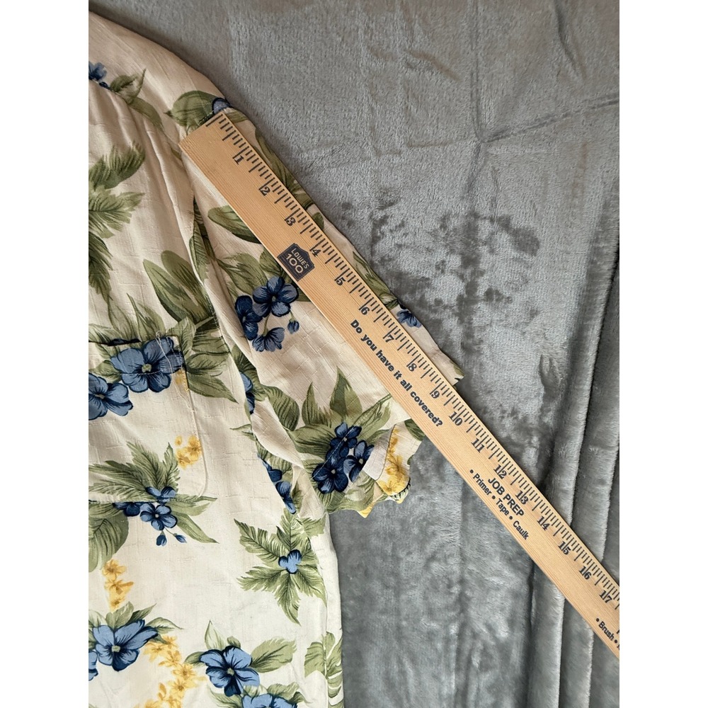 Caribbean Joe Mens Medium Floral Palm Tropical Rayon Button Down Camp Shirt - Picture 3 of 13